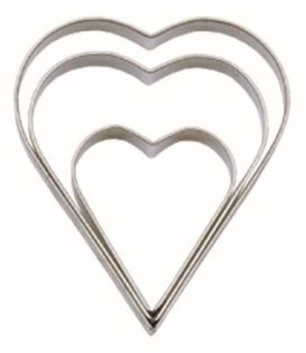 See more information about the Plain Heart Cutter Set of 3