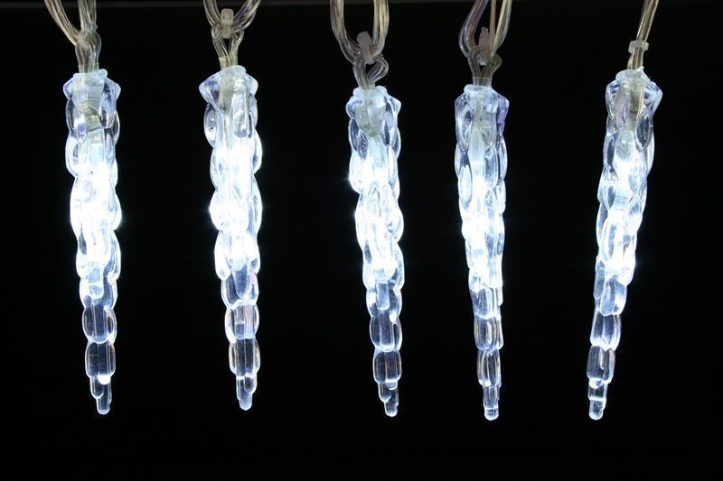 30 Icicle Lights With 90 Jack Frost white Bulbs