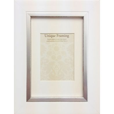 See more information about the White Contemporary Edge Photo Frame (6" x 4")