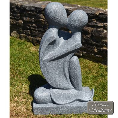 See more information about the Sarti Garden Ornament Statue