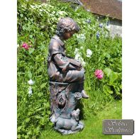 See more information about the Arthur Garden Ornament Statue (89cm)