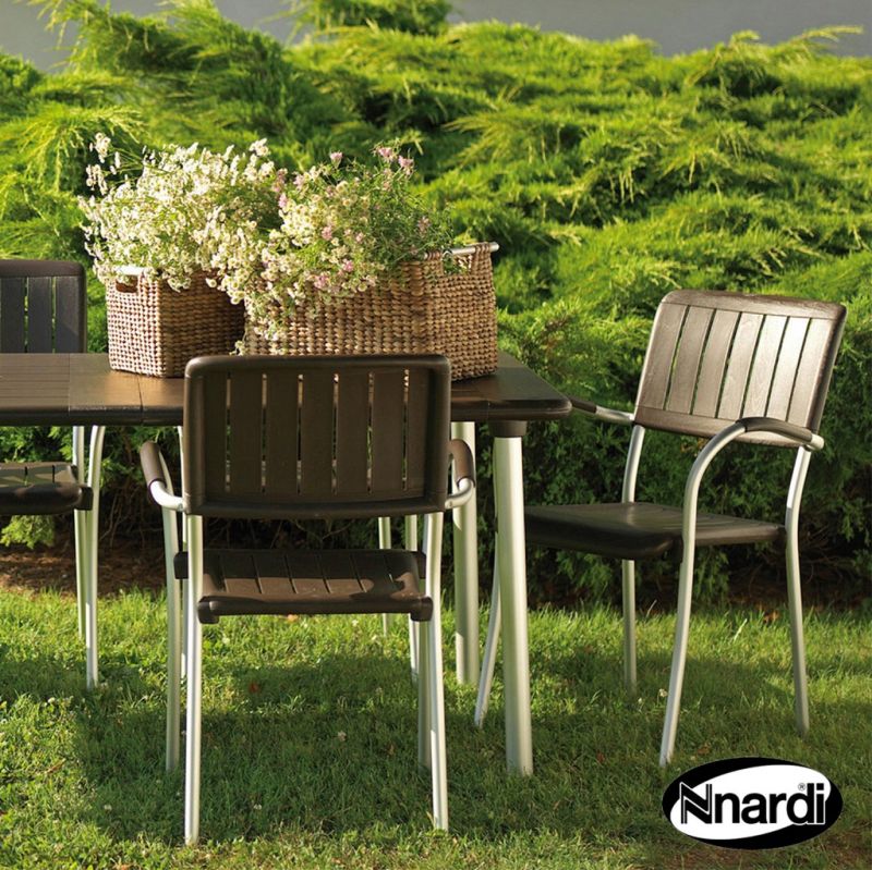 Maestrale 220 Garden Furniture Set (Supplied with 6 Coffee colour Musa Chairs)