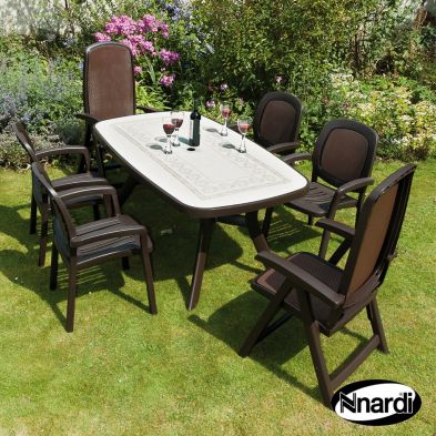 See more information about the Toscana 165 Garden Furniture Set (Coffee colour with Ravenna design supplied with 2 Delta & 4 Beta Chairs)